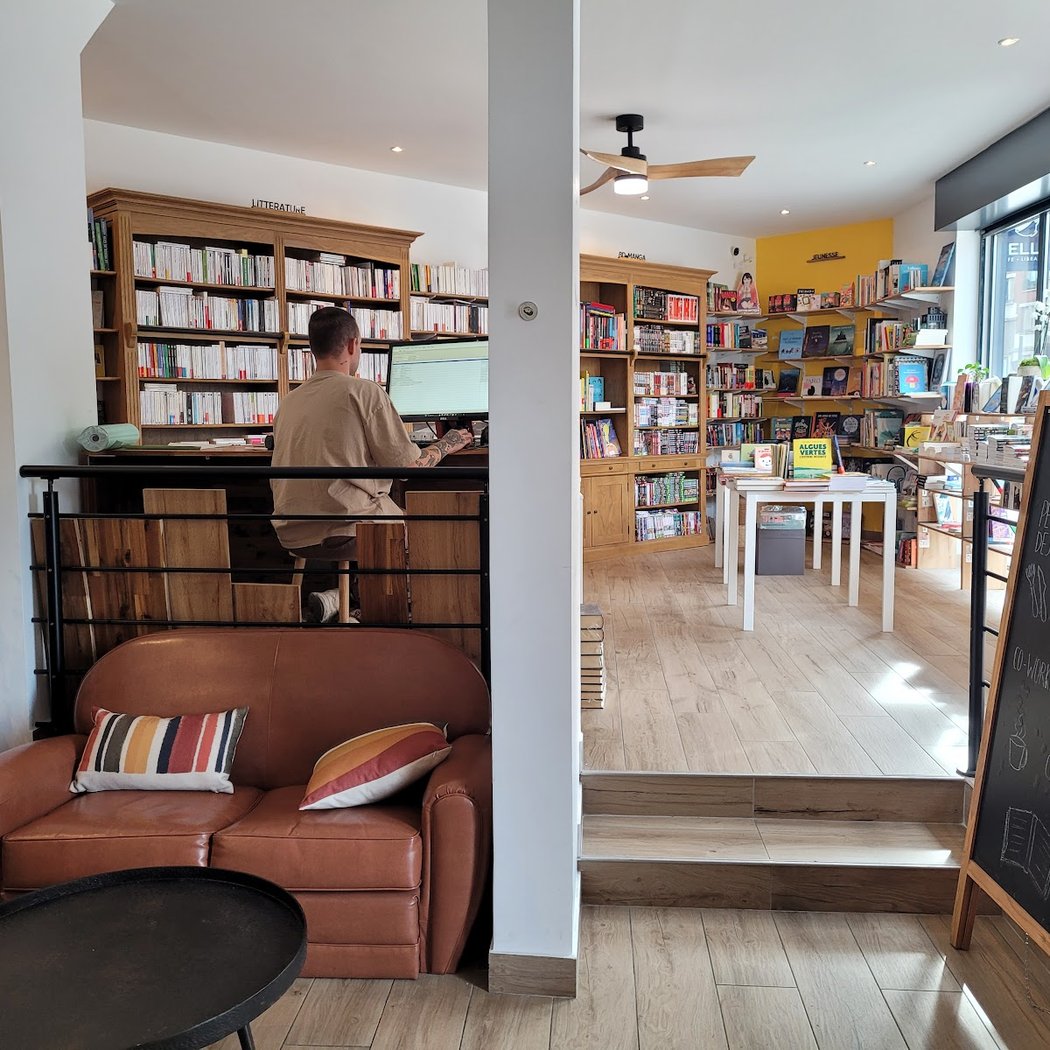 Librairie Hello 1